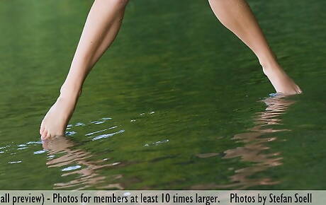 Femjoy are excited to present you with a picture gallery showcasing Susann demonstrating nice form